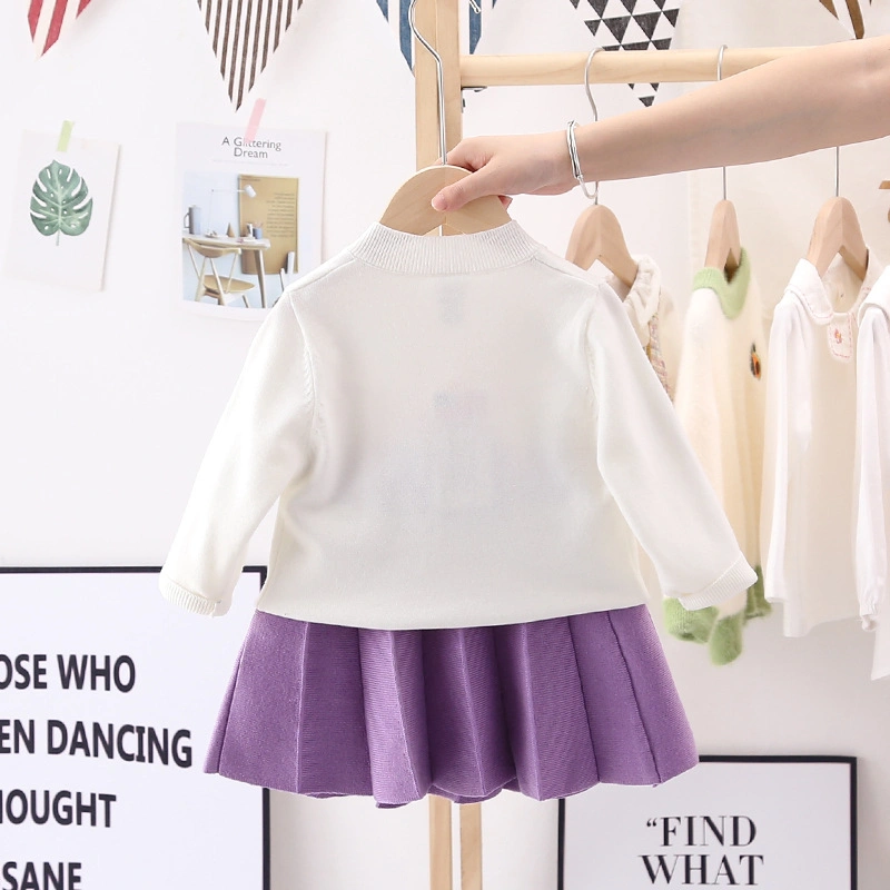 Girls′ Autumn Knitted Suit Cute Crocheted Sweater Skirt Warm Pleated Skirt